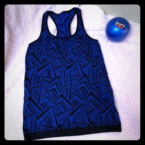 NWOT Fabletics Med Seamless Workout Racerback Tank
